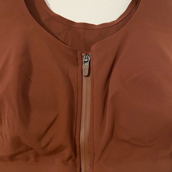 Zyia zip sports bra - Picture 7 of 7